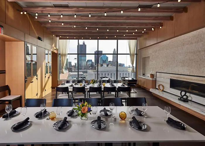 Canopy By Hilton Downtown Short North 4*