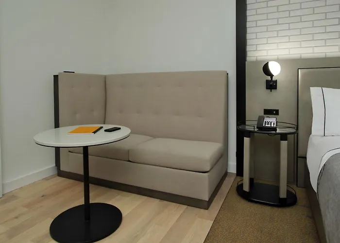 Hotel Canopy By Hilton Downtown Short North 4*